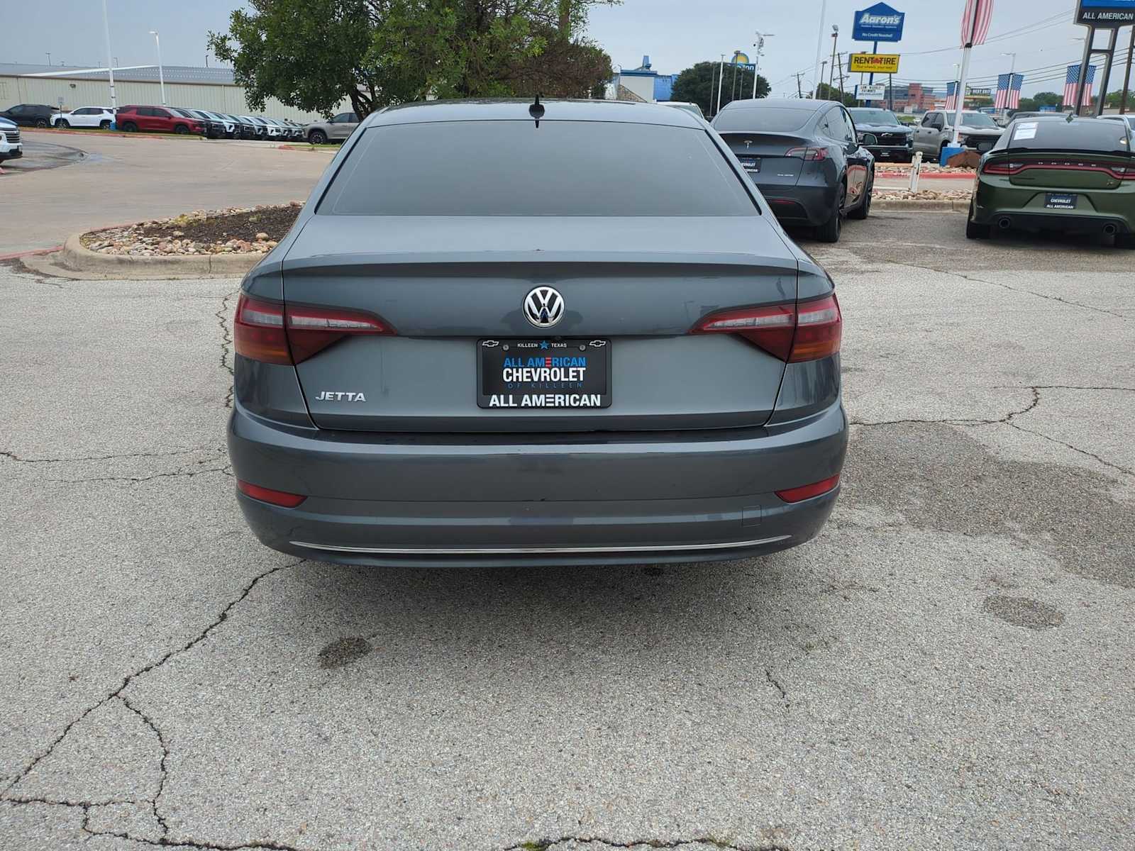 Thumbnail: 2019 Volkswagen Jetta - 7