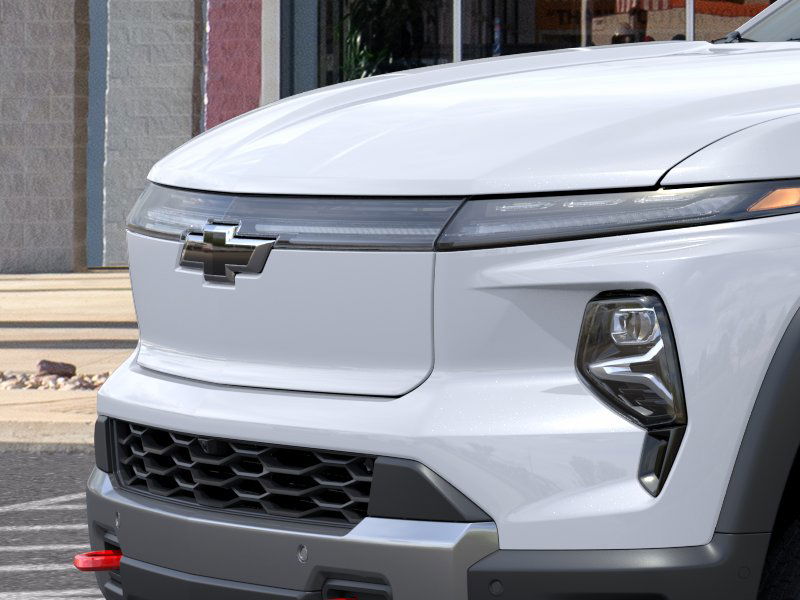 Thumbnail: 2026 Chevrolet Silverado EV - 13