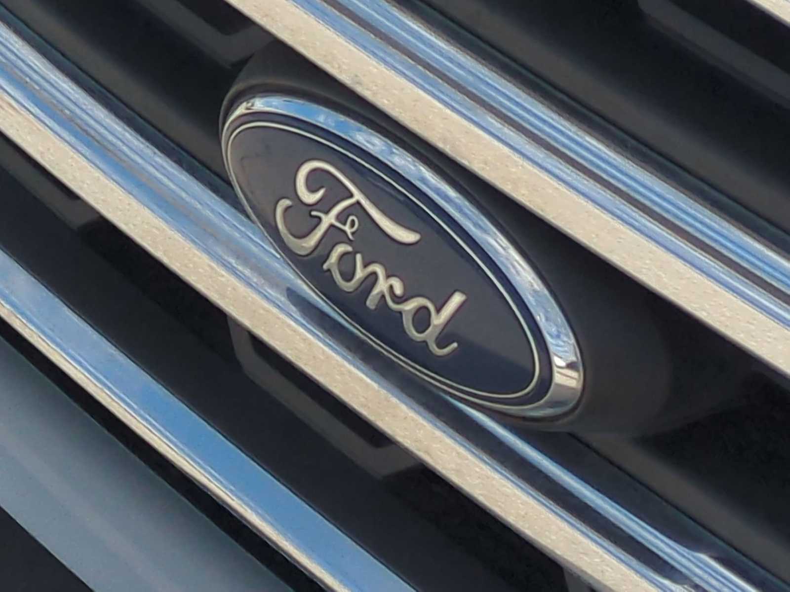 Thumbnail: 2021 Ford EcoSport - 32