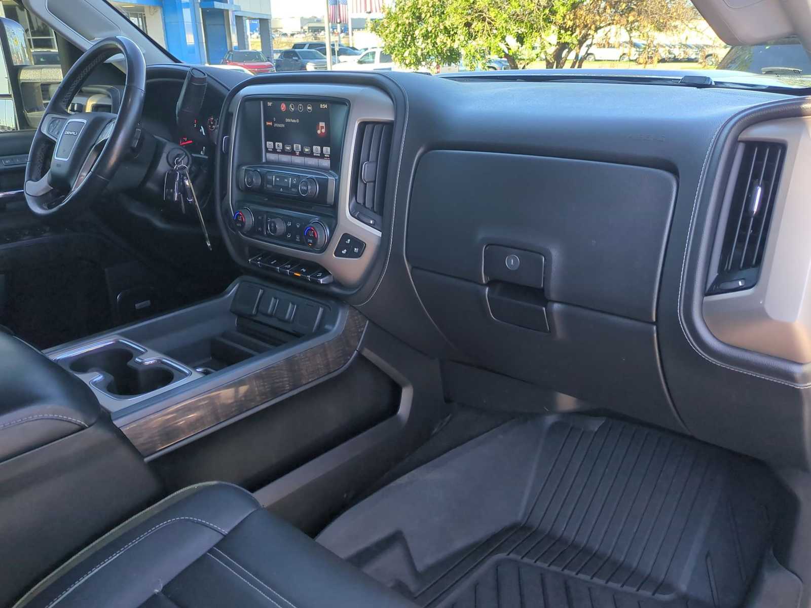 Thumbnail: 2016 GMC Sierra 2500 - 28