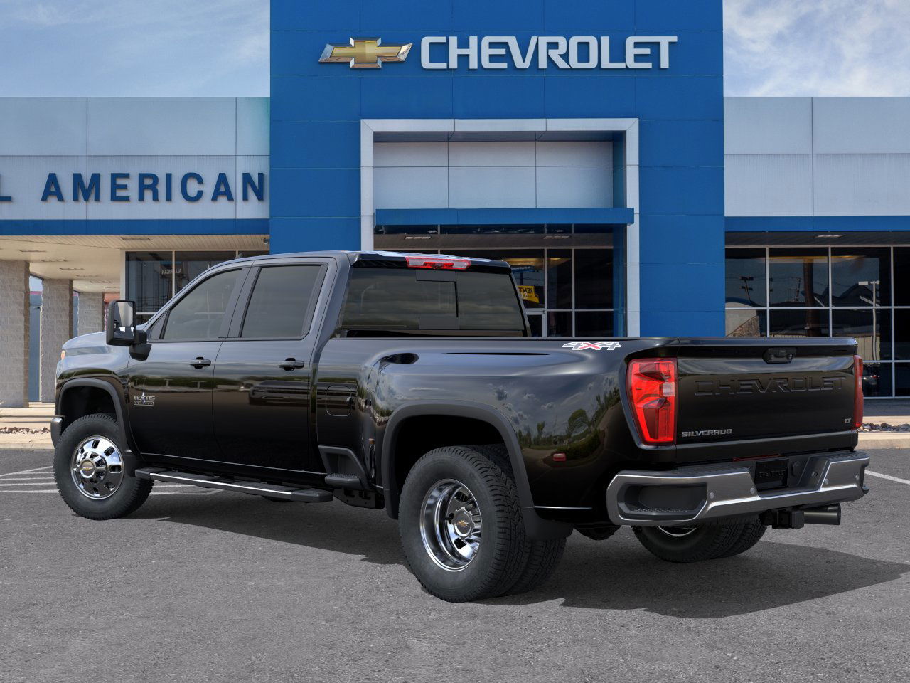 2026 Chevrolet Silverado LT photo 4