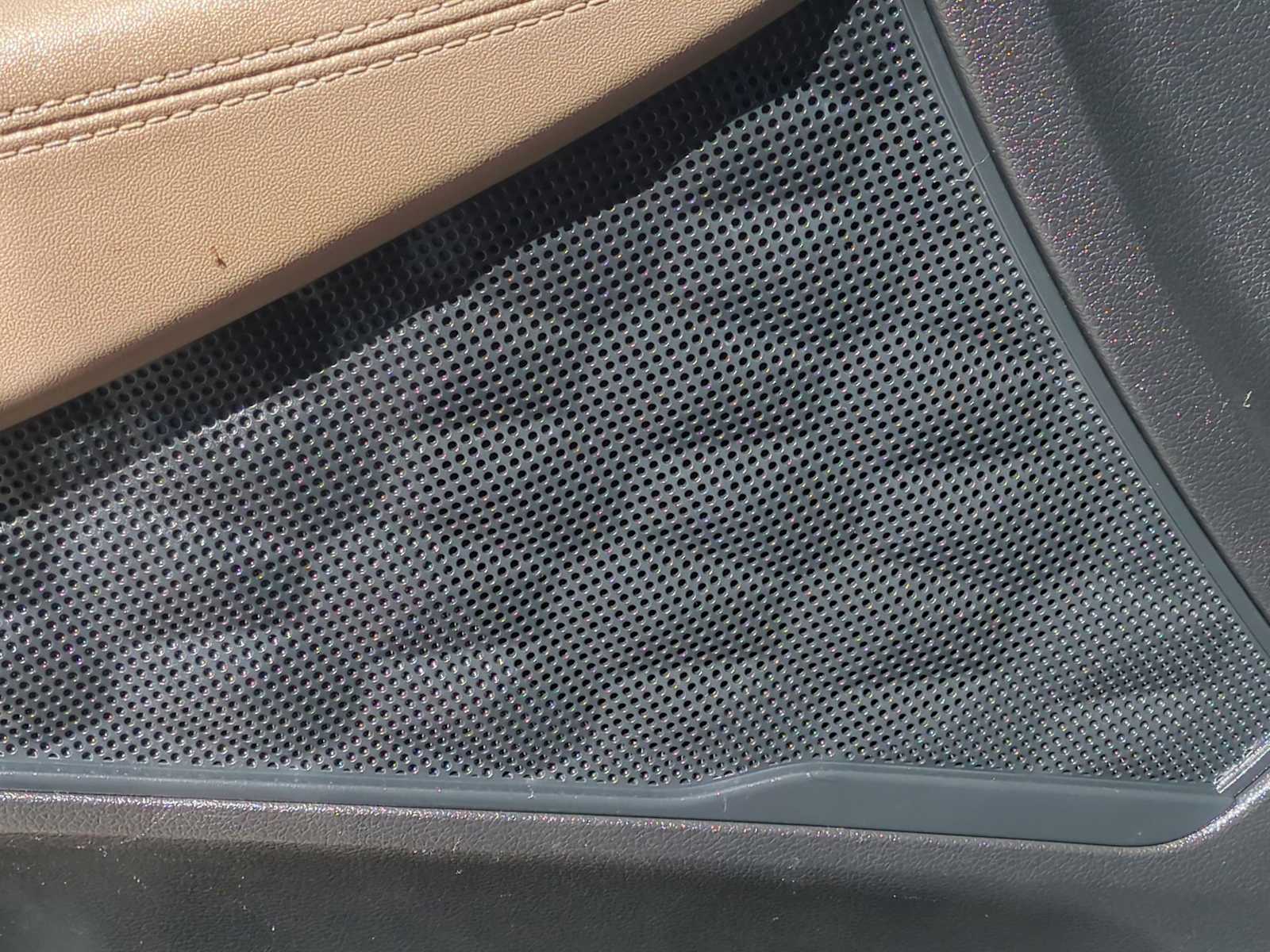 Thumbnail: 2022 Hyundai Santa Fe - 23