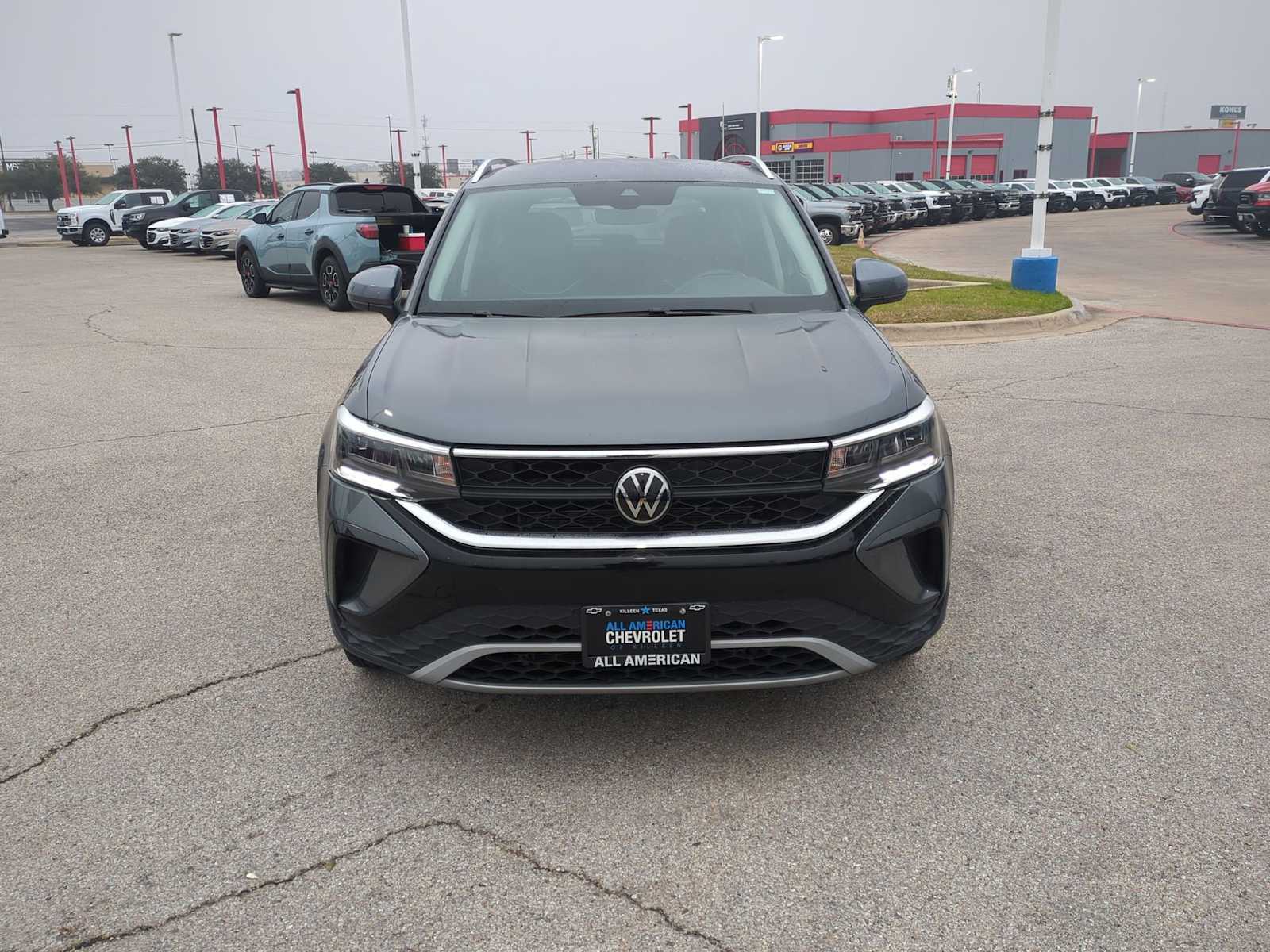 Thumbnail: 2024 Volkswagen Taos - 3