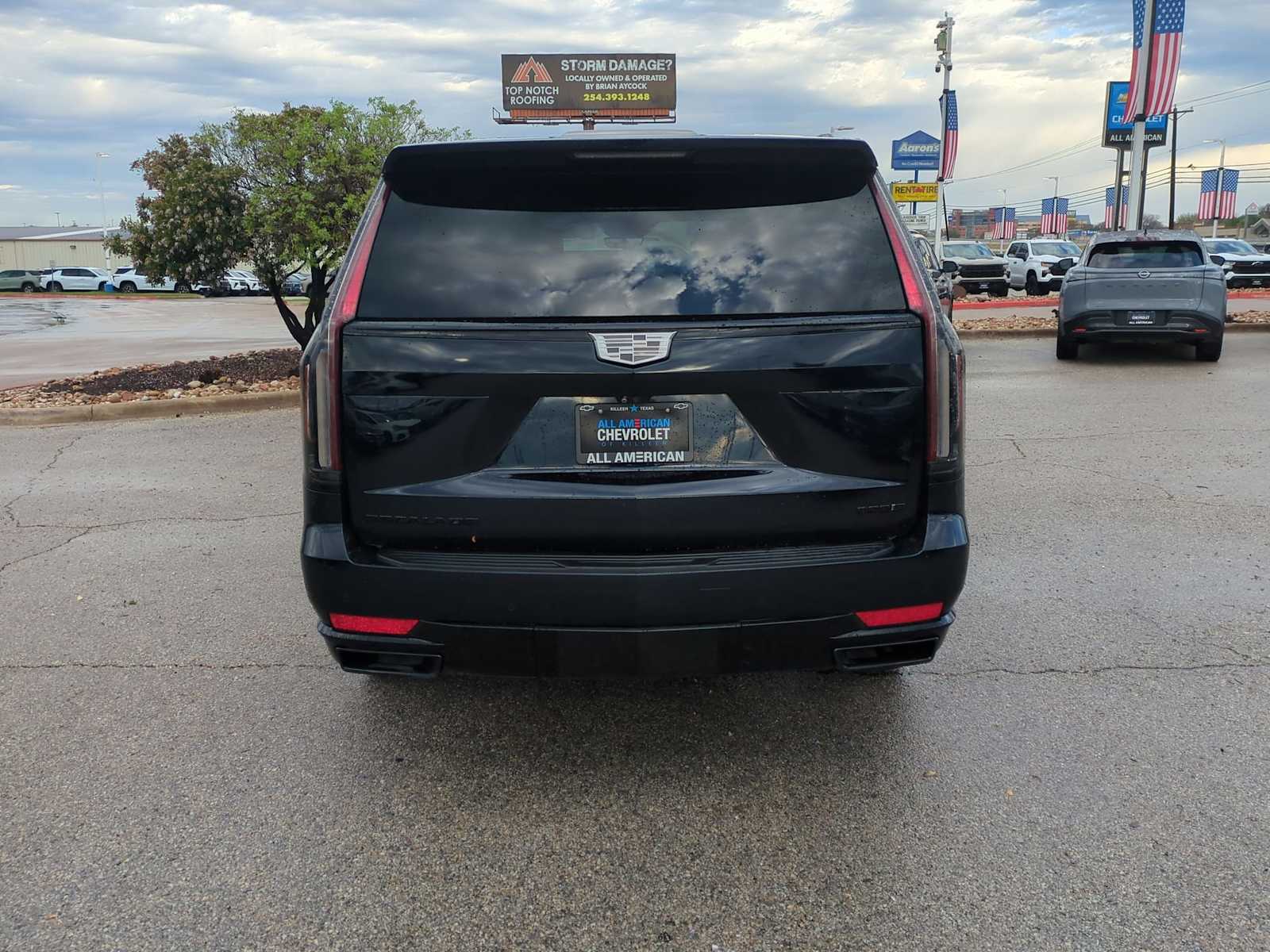 Thumbnail: 2023 Cadillac Escalade - 7