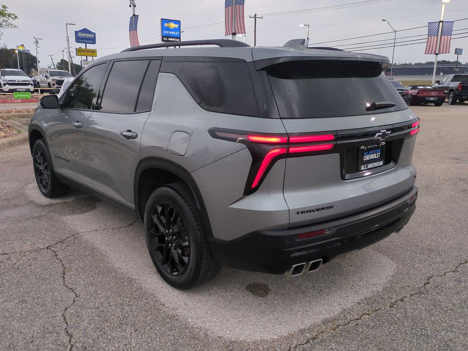 Thumbnail: 2024 Chevrolet Traverse - 6