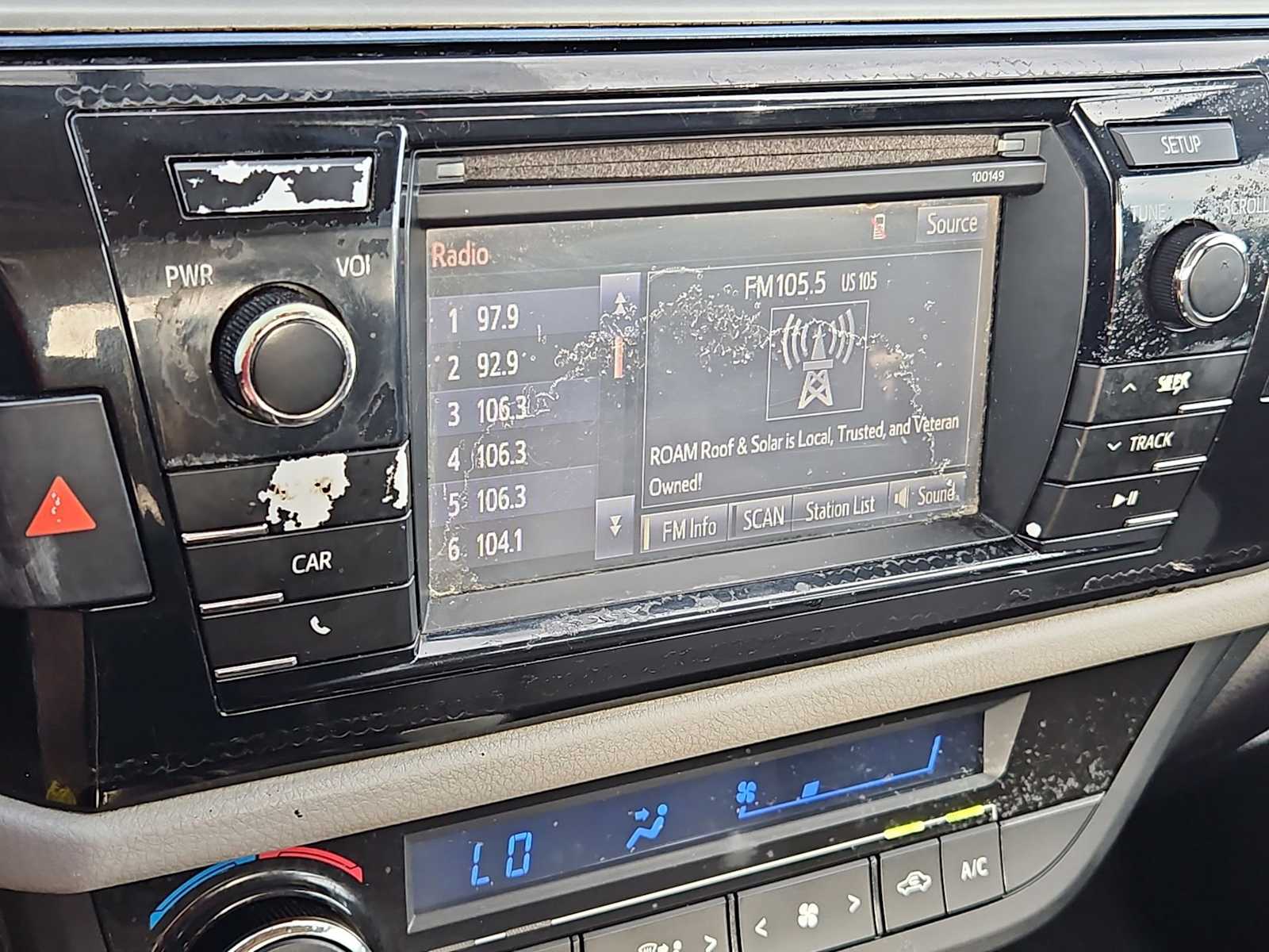 Thumbnail: 2015 Toyota Corolla - 13