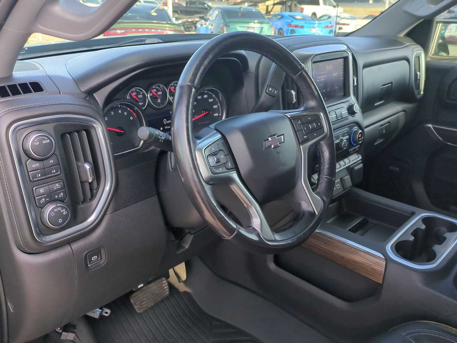 Thumbnail: 2020 Chevrolet Silverado 1500 - 10