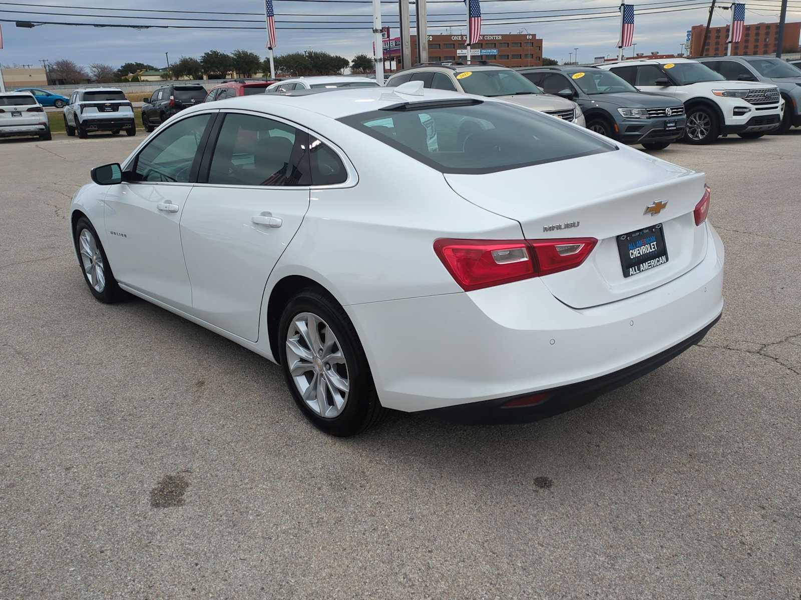 Thumbnail: 2024 Chevrolet Malibu - 6