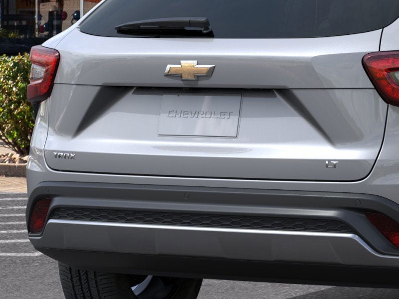 Thumbnail: 2026 Chevrolet Trax - 14