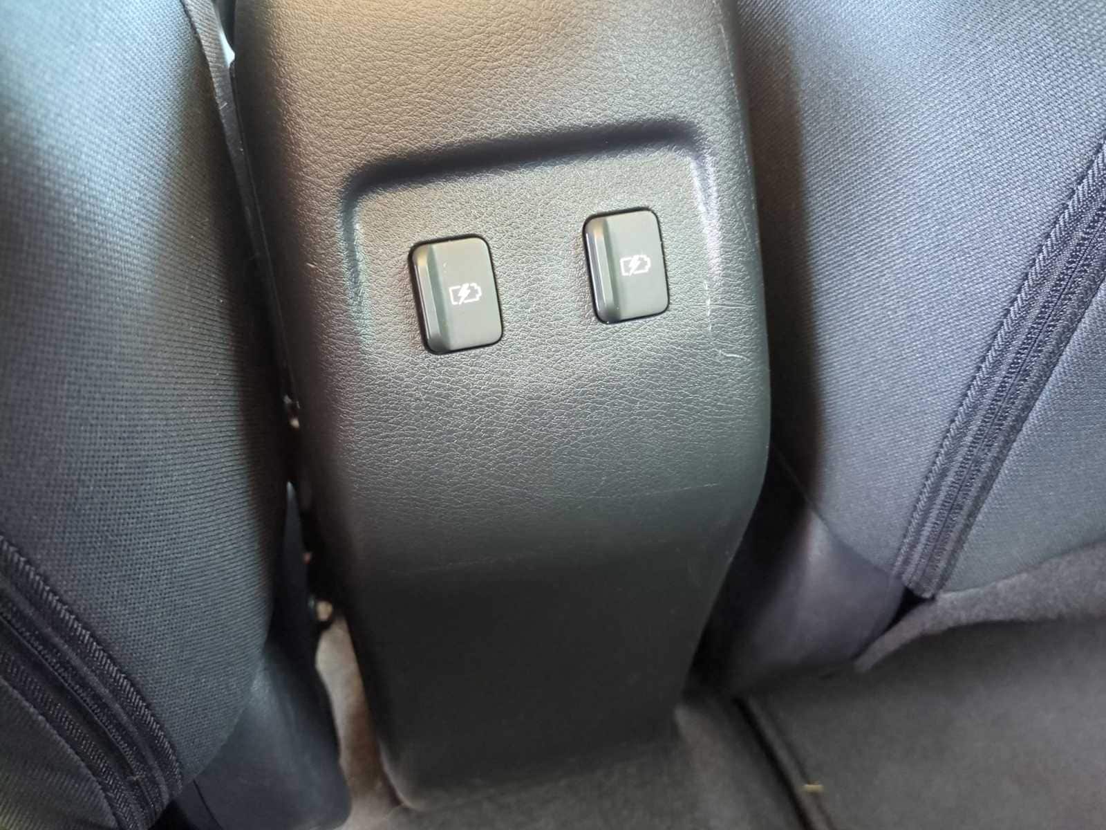 Thumbnail: 2022 Nissan Kicks - 20