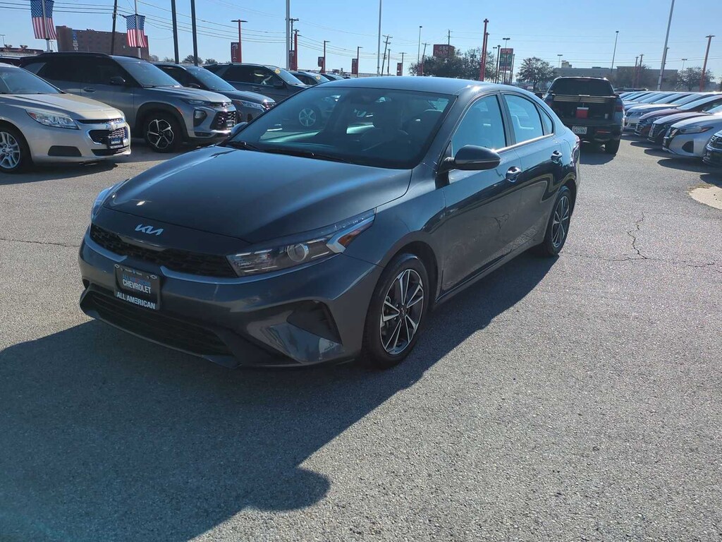 Used 2023 Kia Forte LXS