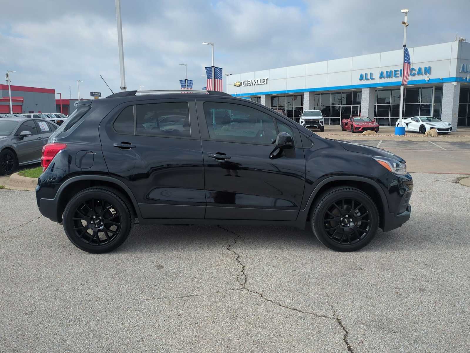 Thumbnail: 2021 Chevrolet Trax - 9