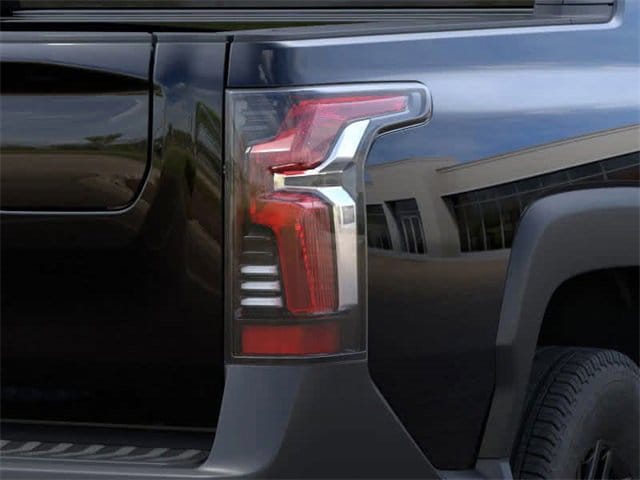 Thumbnail: 2025 Chevrolet Silverado EV - 11