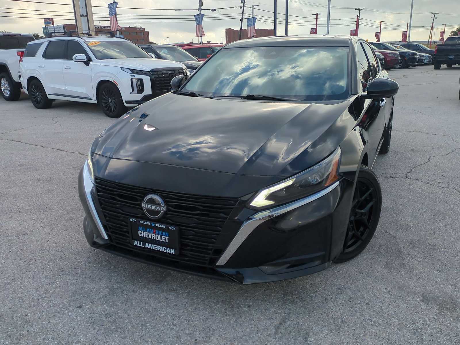 Thumbnail: 2023 Nissan Altima - 1