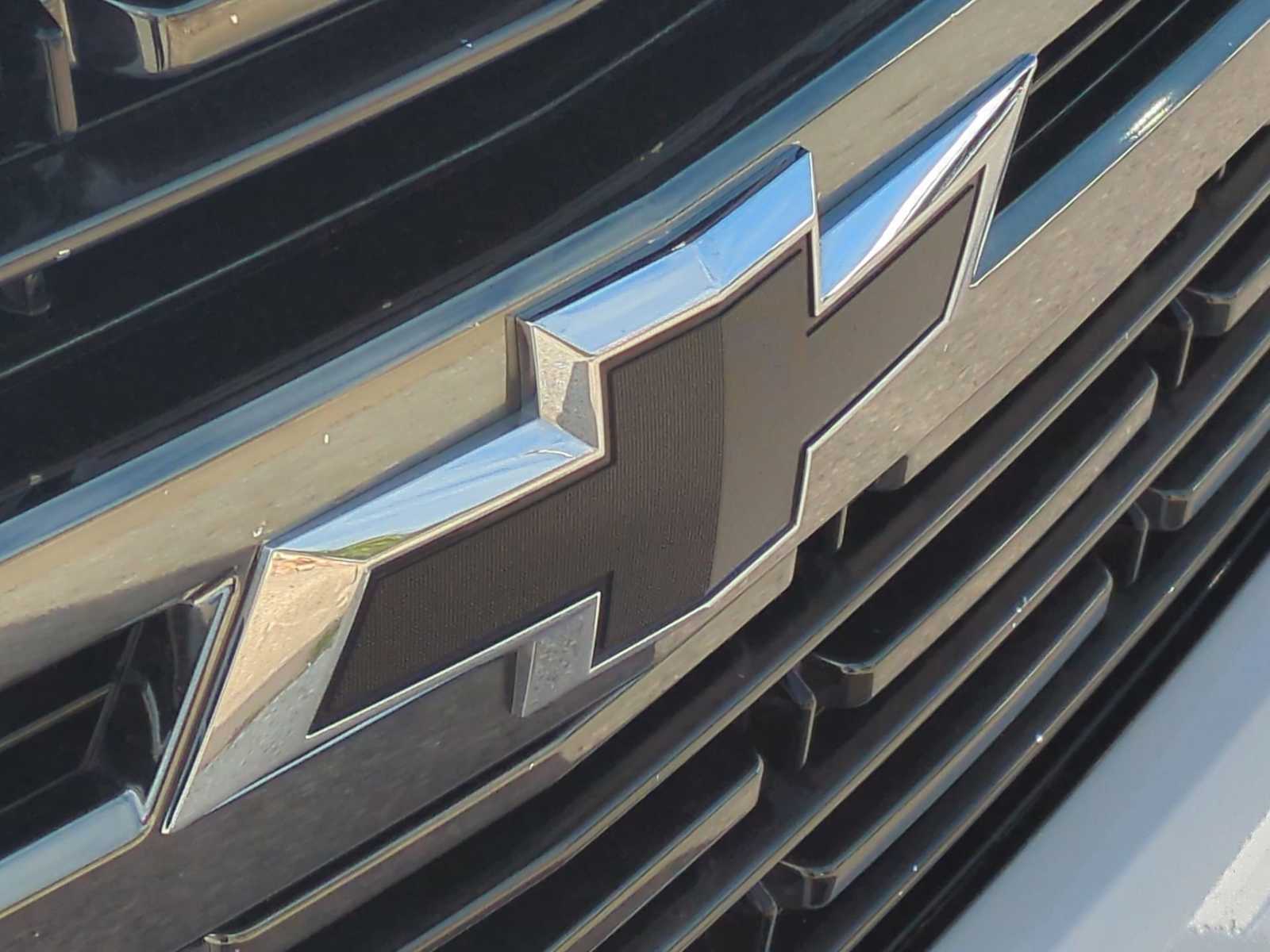 Thumbnail: 2021 Chevrolet Tahoe - 32