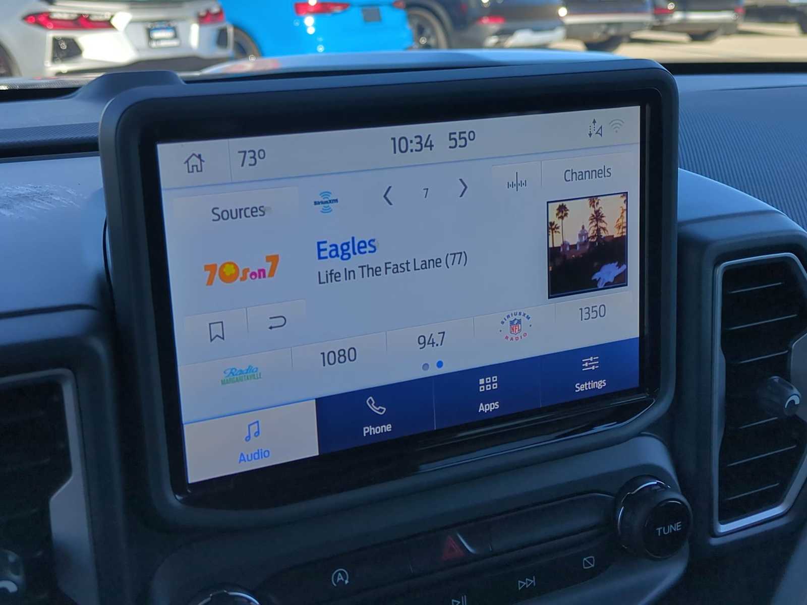 Thumbnail: 2022 Ford Bronco Sport - 13