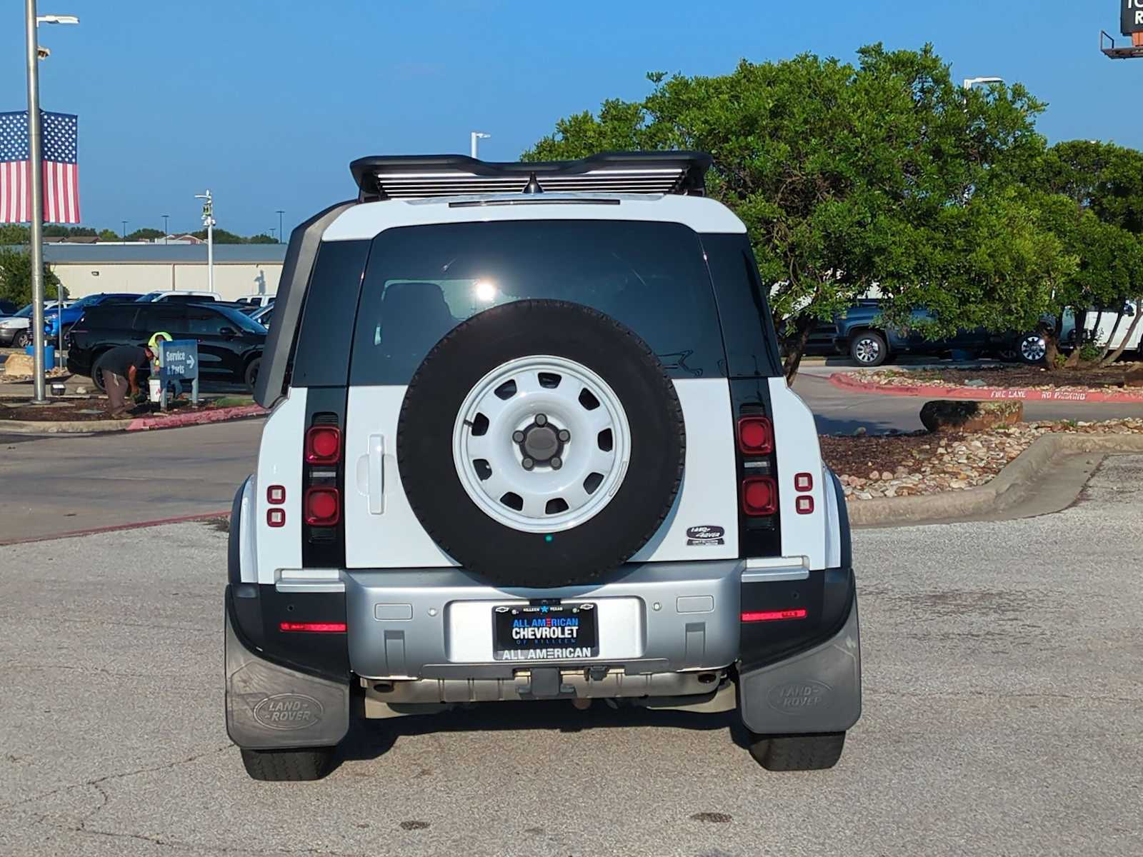 Thumbnail: 2023 Land Rover Defender - 7