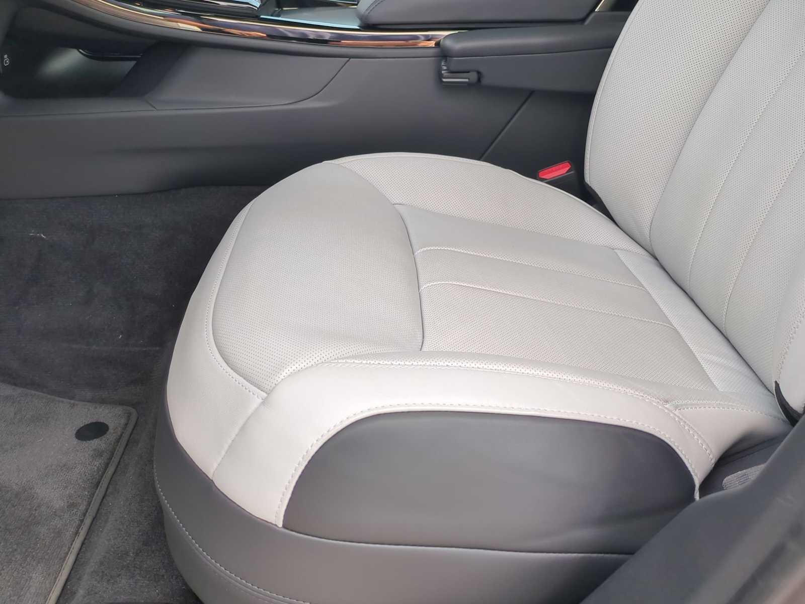 Thumbnail: 2025 Land Rover Range Rover Sport - 19