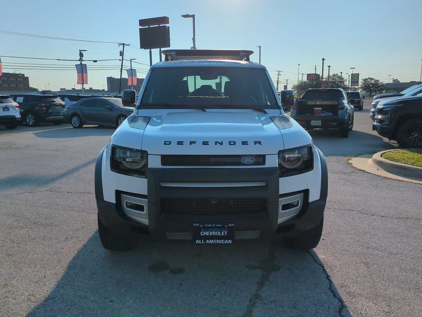 Thumbnail: 2023 Land Rover Defender - 3