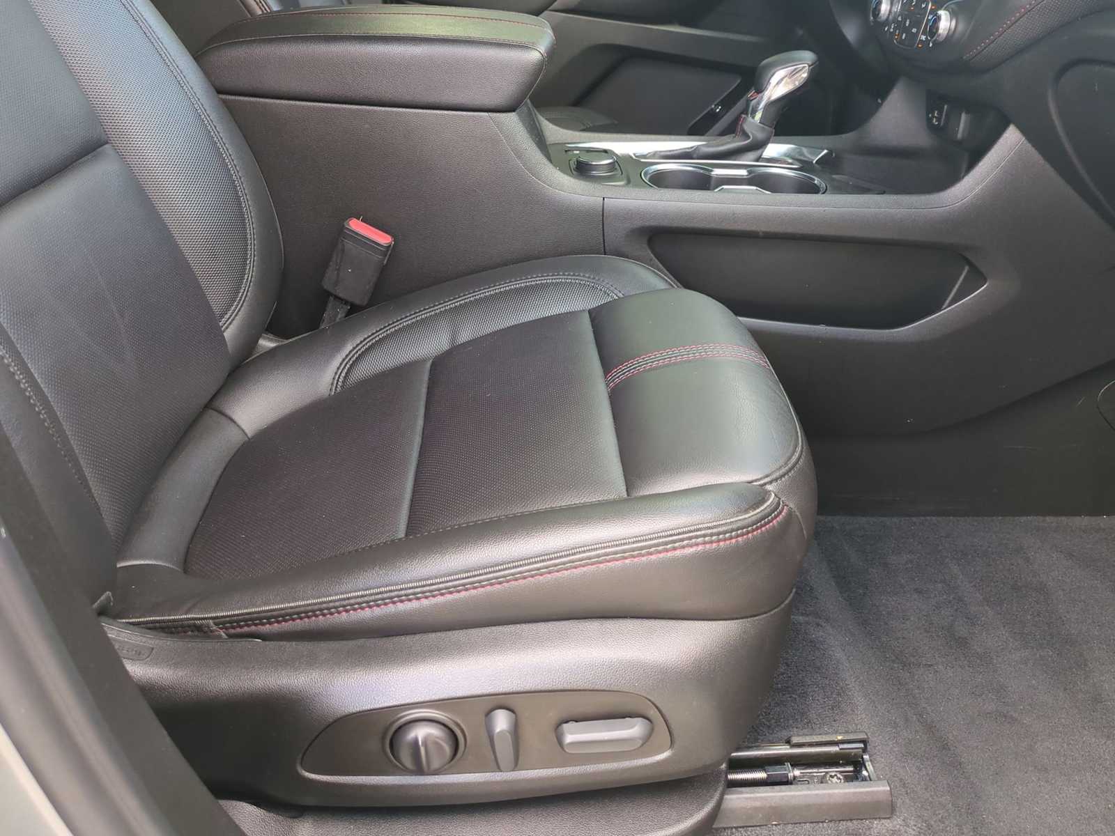 Thumbnail: 2023 Chevrolet Traverse - 28