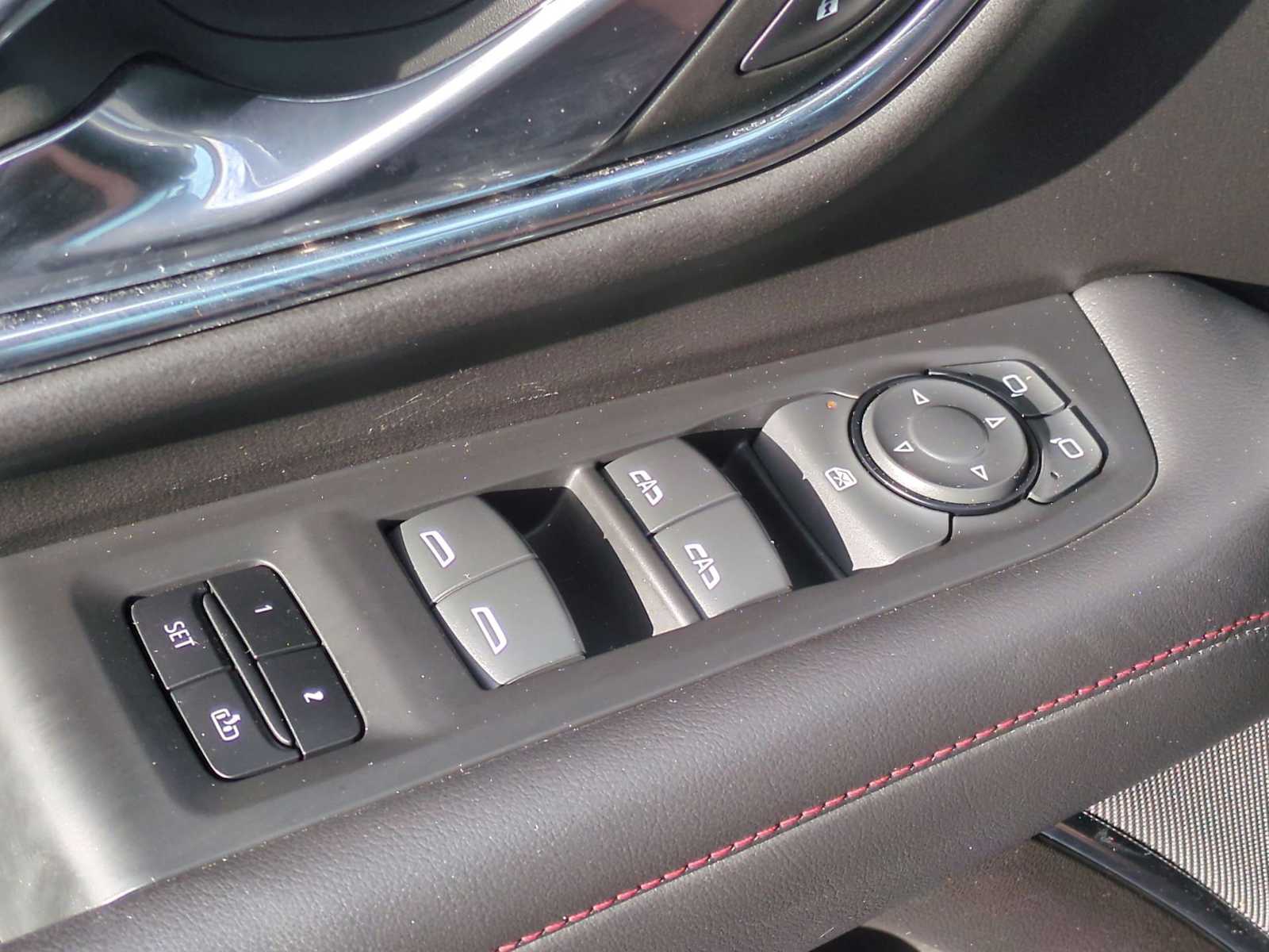 Thumbnail: 2021 Chevrolet Tahoe - 24