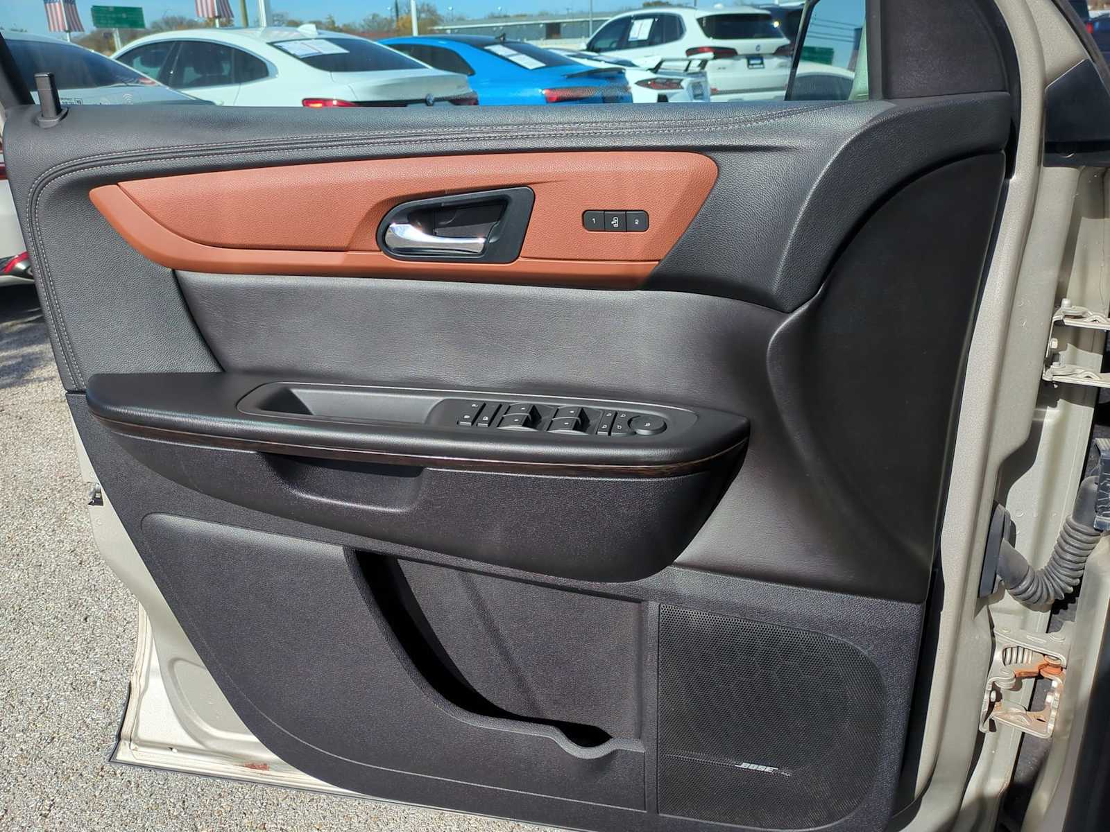 Thumbnail: 2017 Chevrolet Traverse - 22