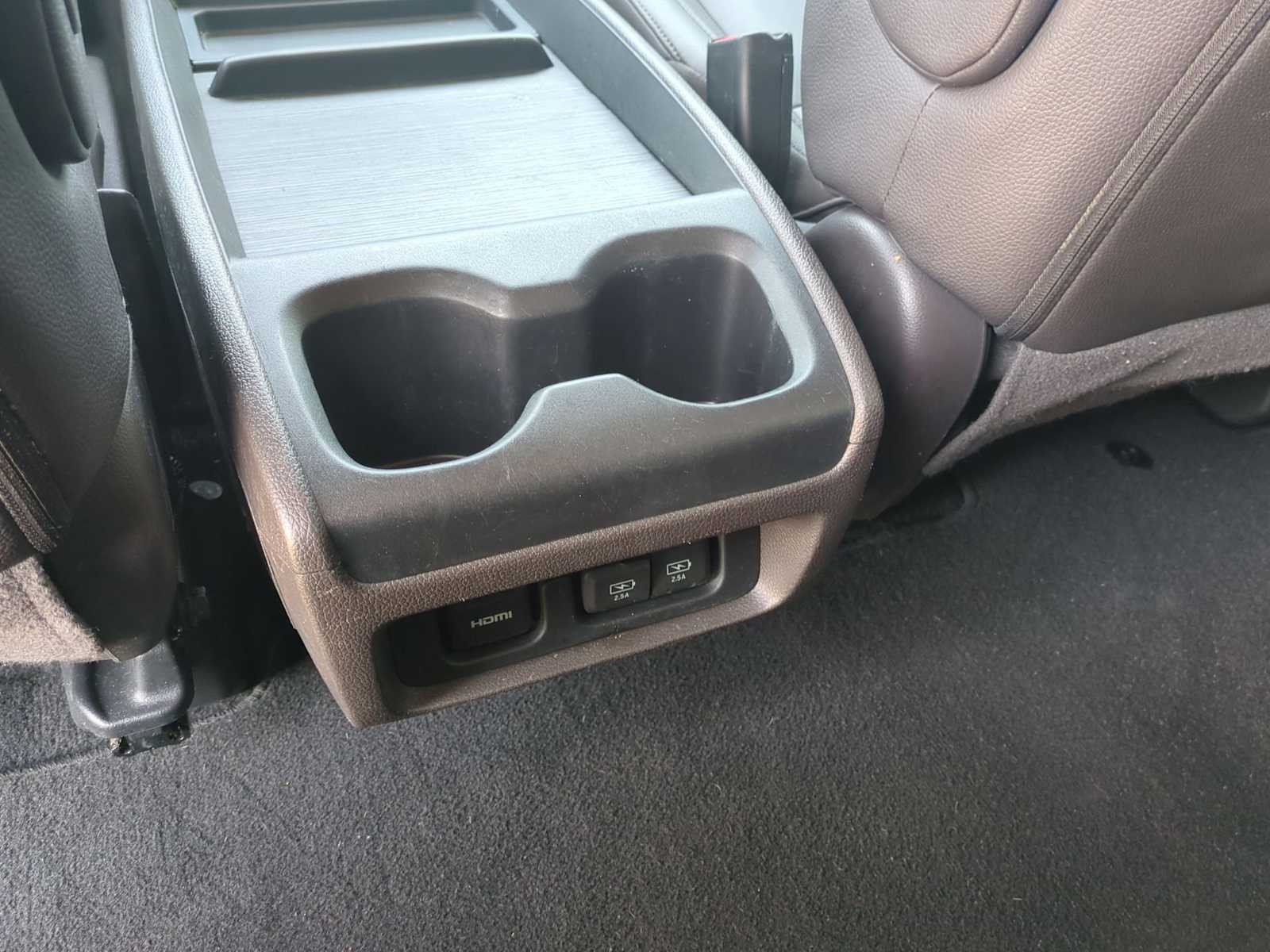 Thumbnail: 2018 Honda Odyssey - 22