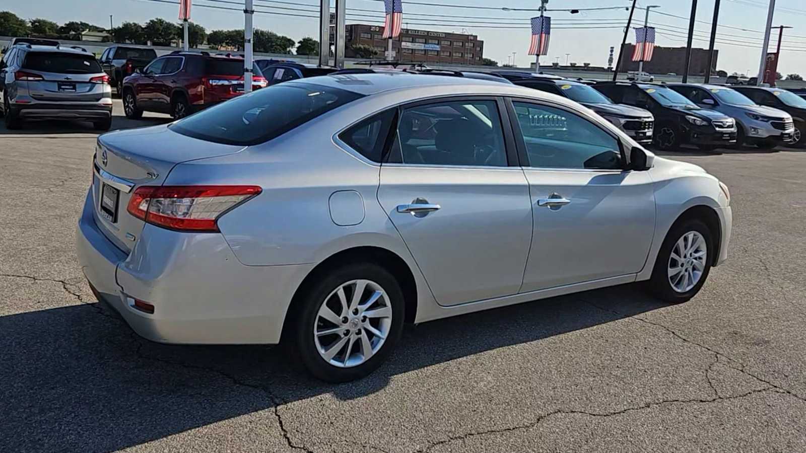 Thumbnail: 2014 Nissan Sentra - 8