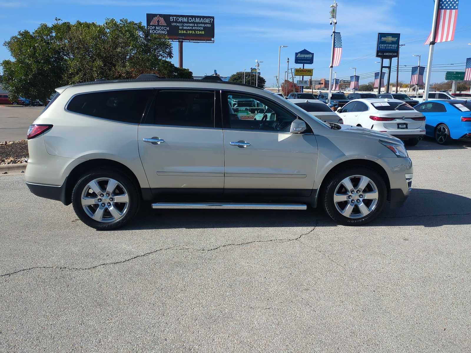 Thumbnail: 2017 Chevrolet Traverse - 9