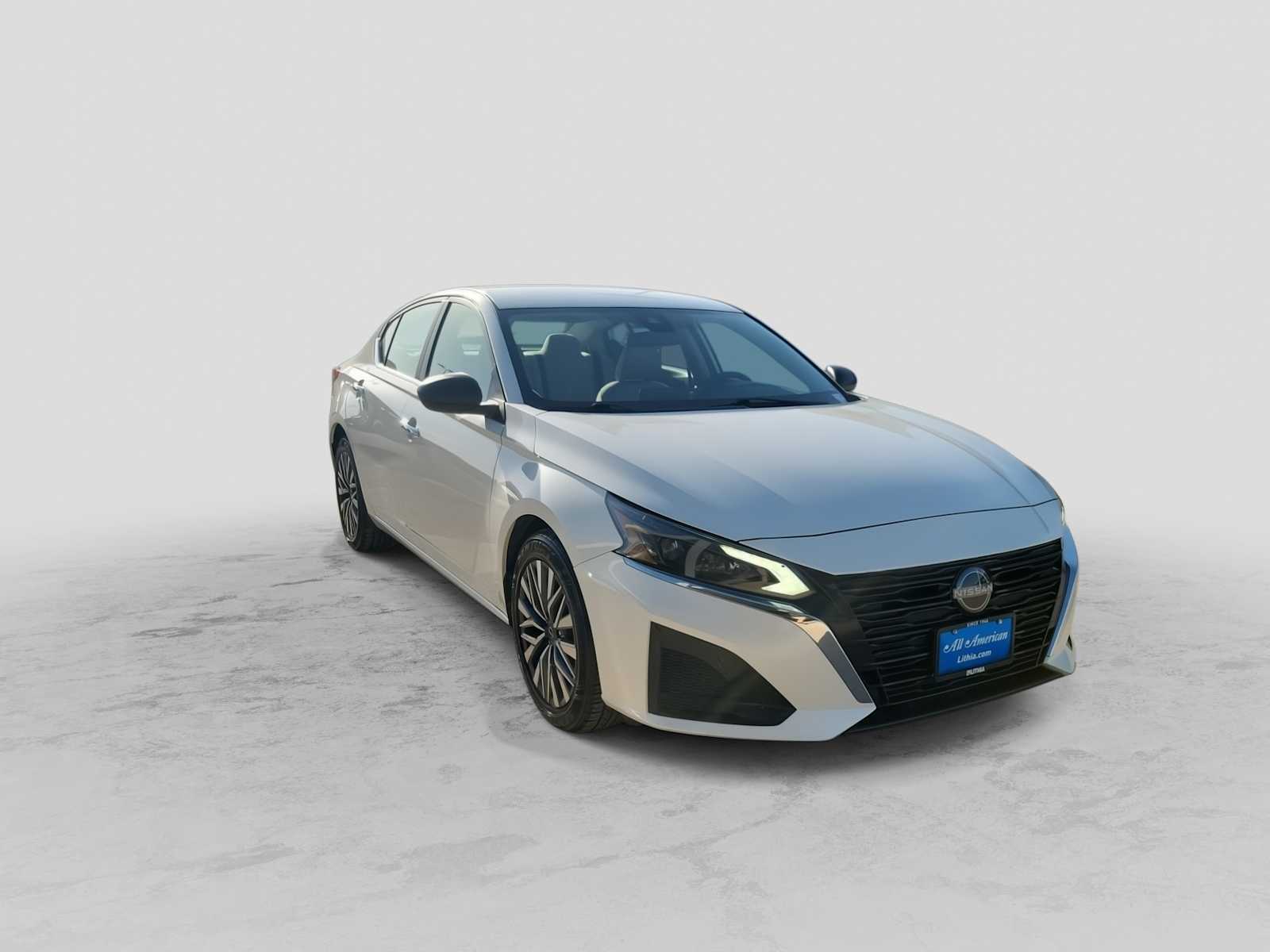 Thumbnail: 2024 Nissan Altima - 2