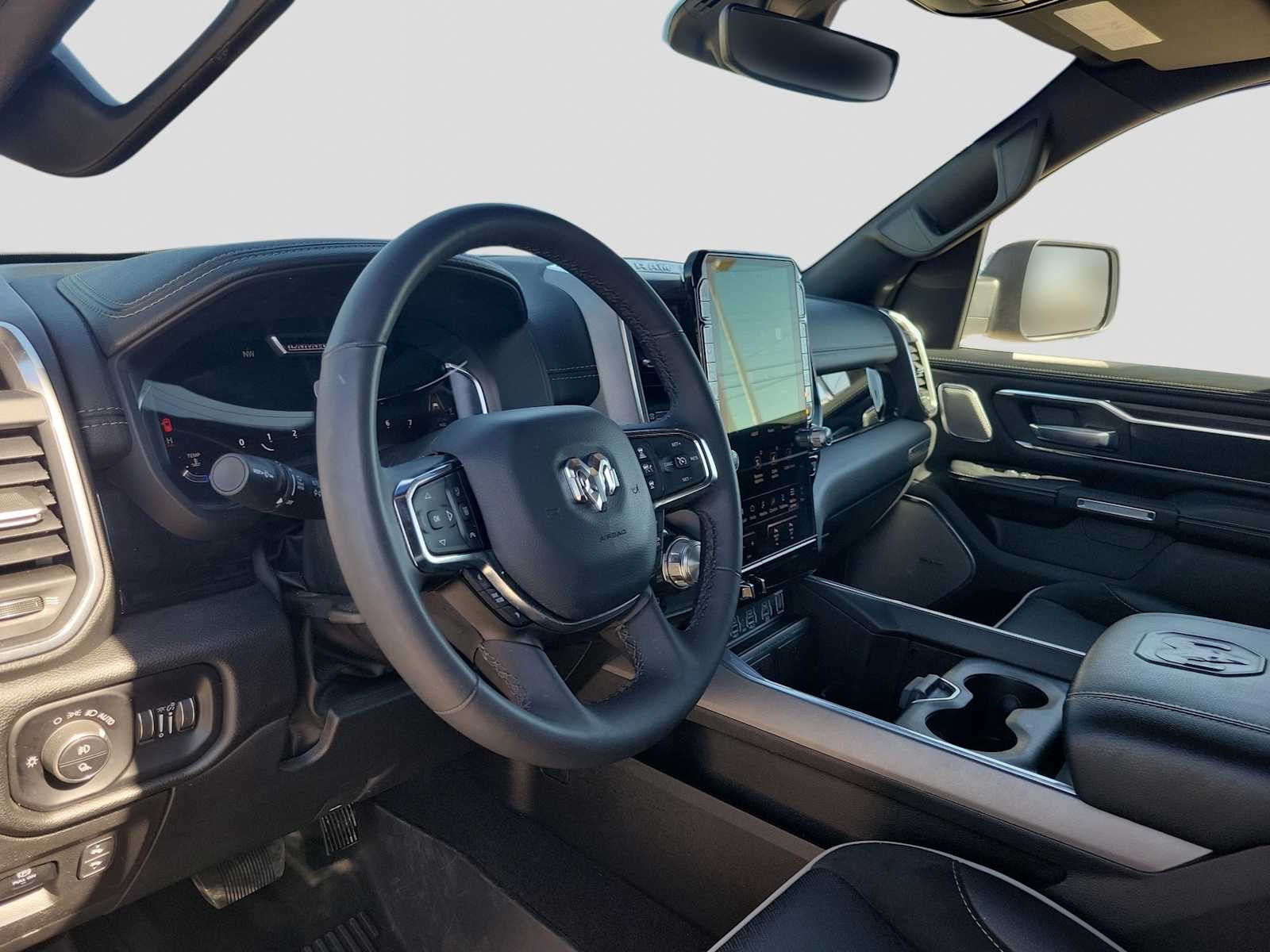 Thumbnail: 2025 RAM 1500 - 2