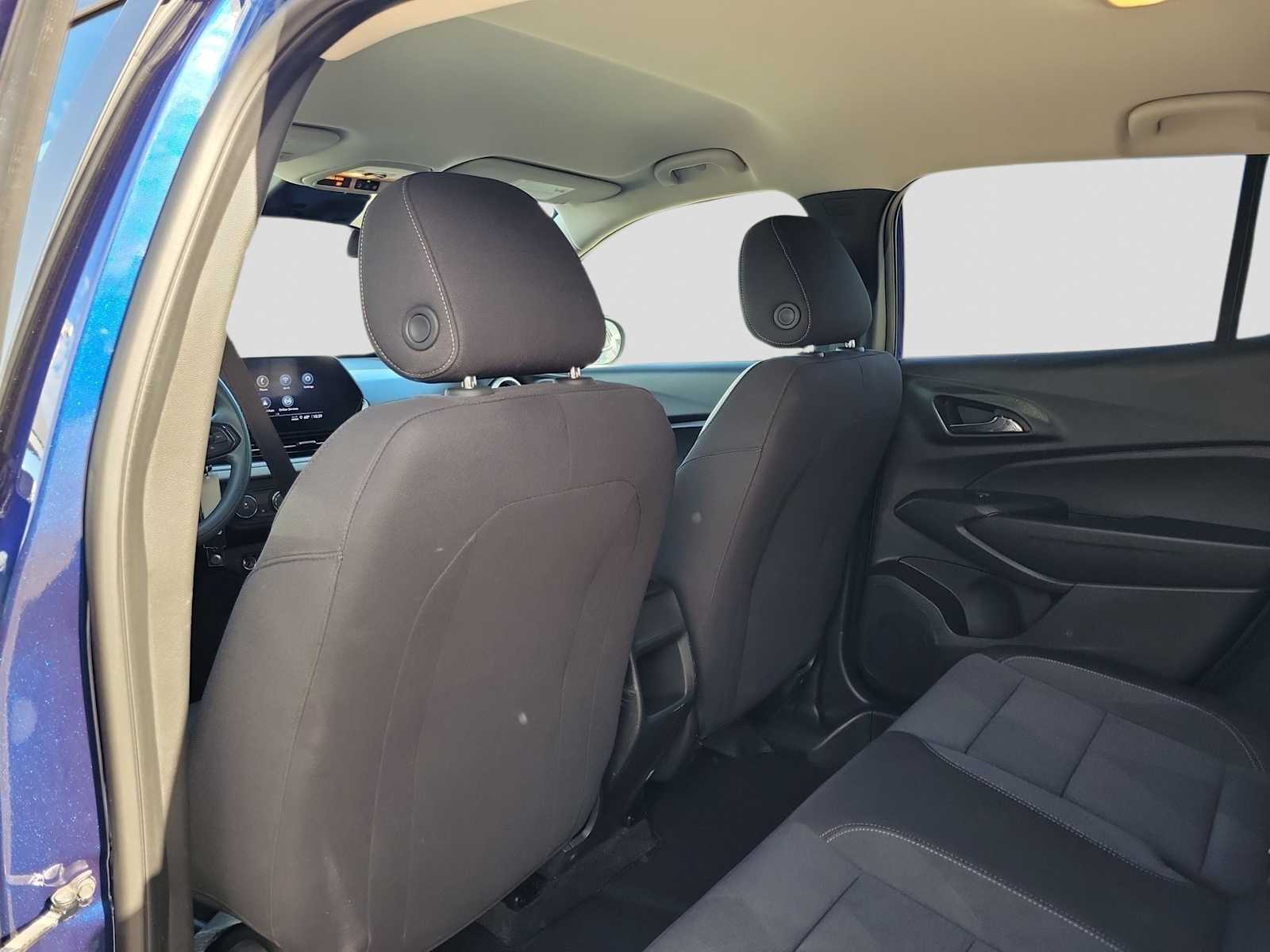 Thumbnail: 2024 Chevrolet Trax - 12