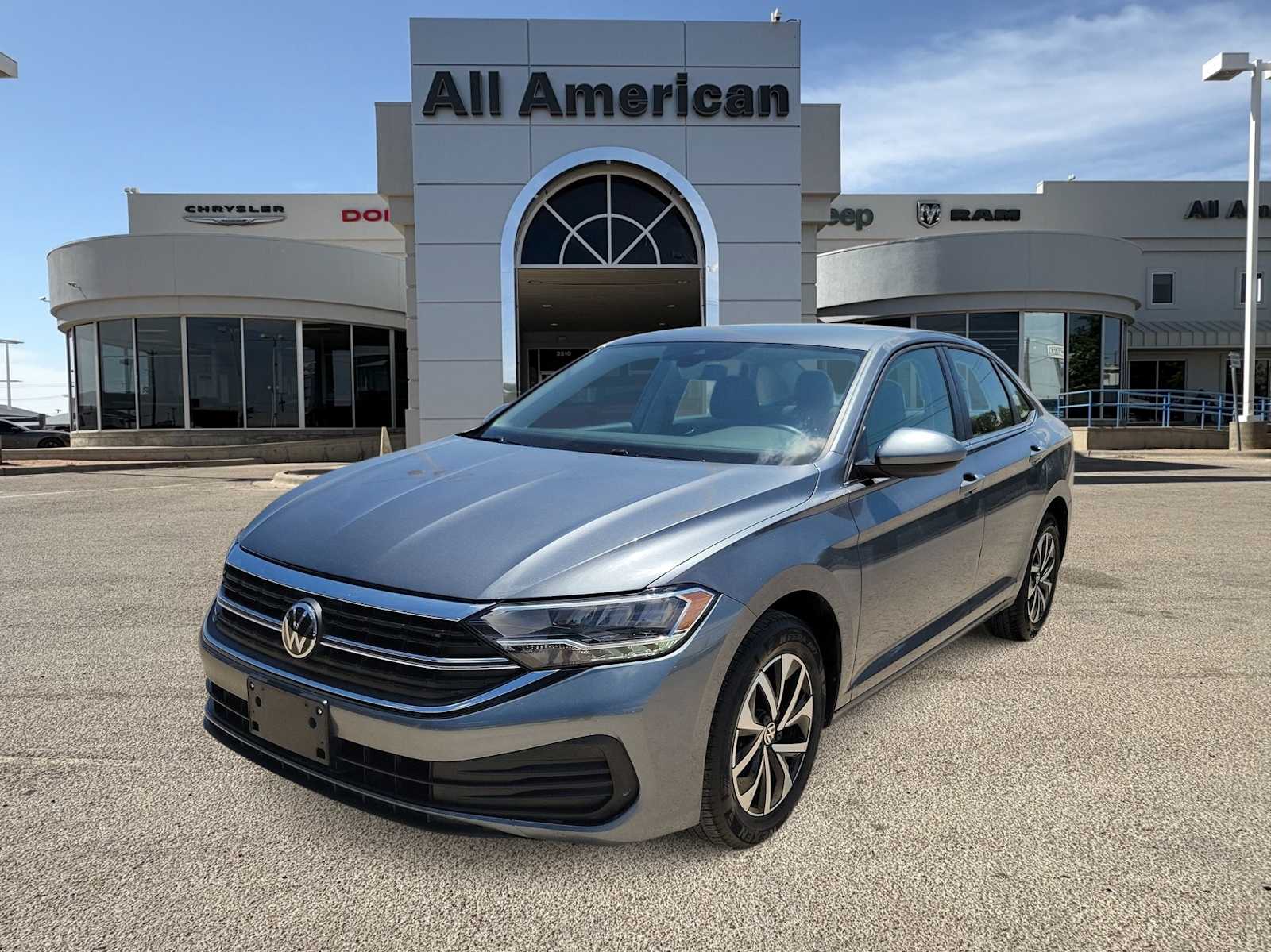 Thumbnail: 2024 Volkswagen Jetta - 1