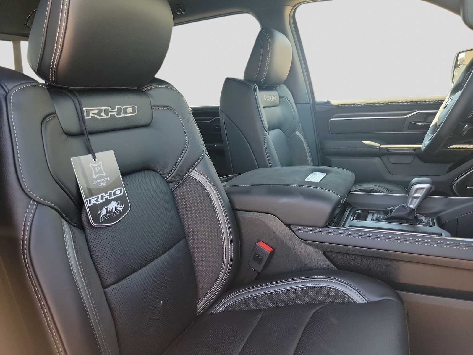 Thumbnail: 2026 RAM 1500 - 18