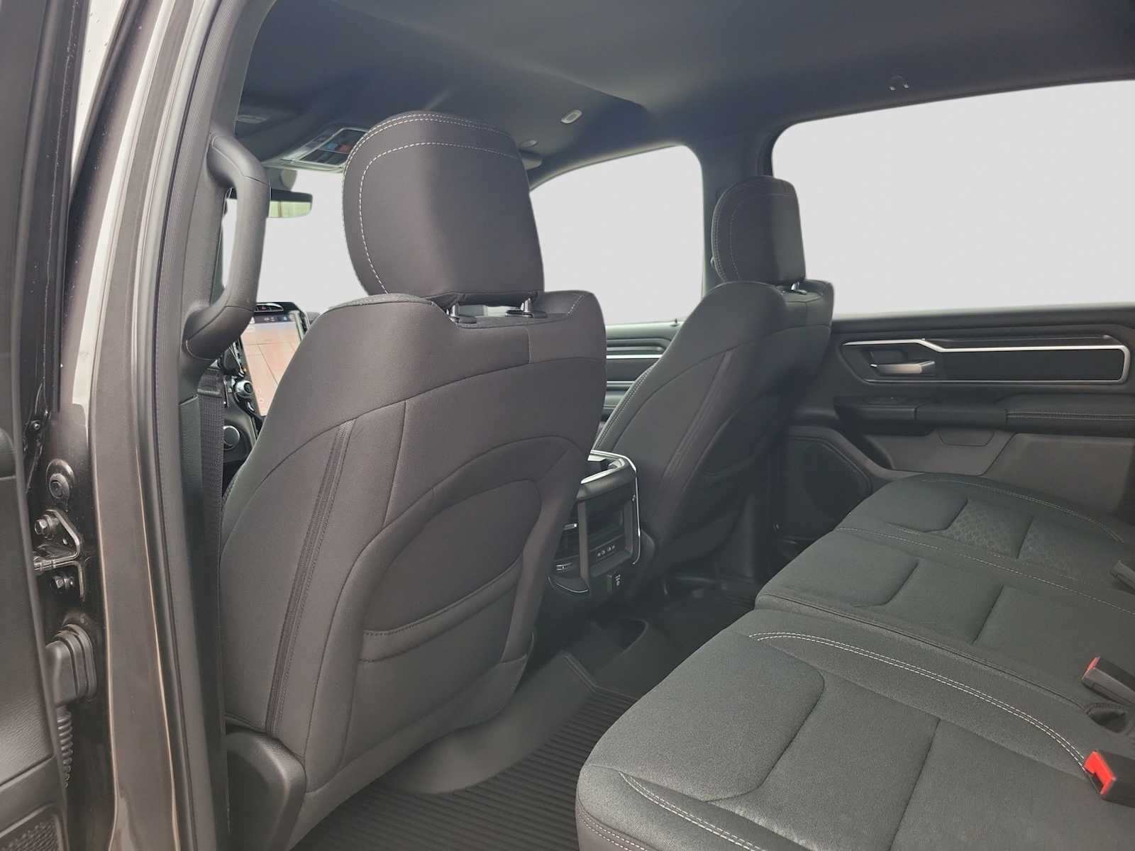 Thumbnail: 2026 RAM 1500 - 16