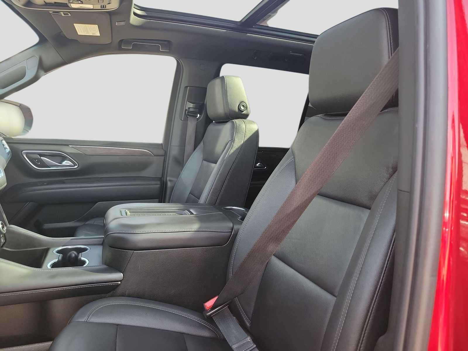 Thumbnail: 2022 Chevrolet Tahoe - 16
