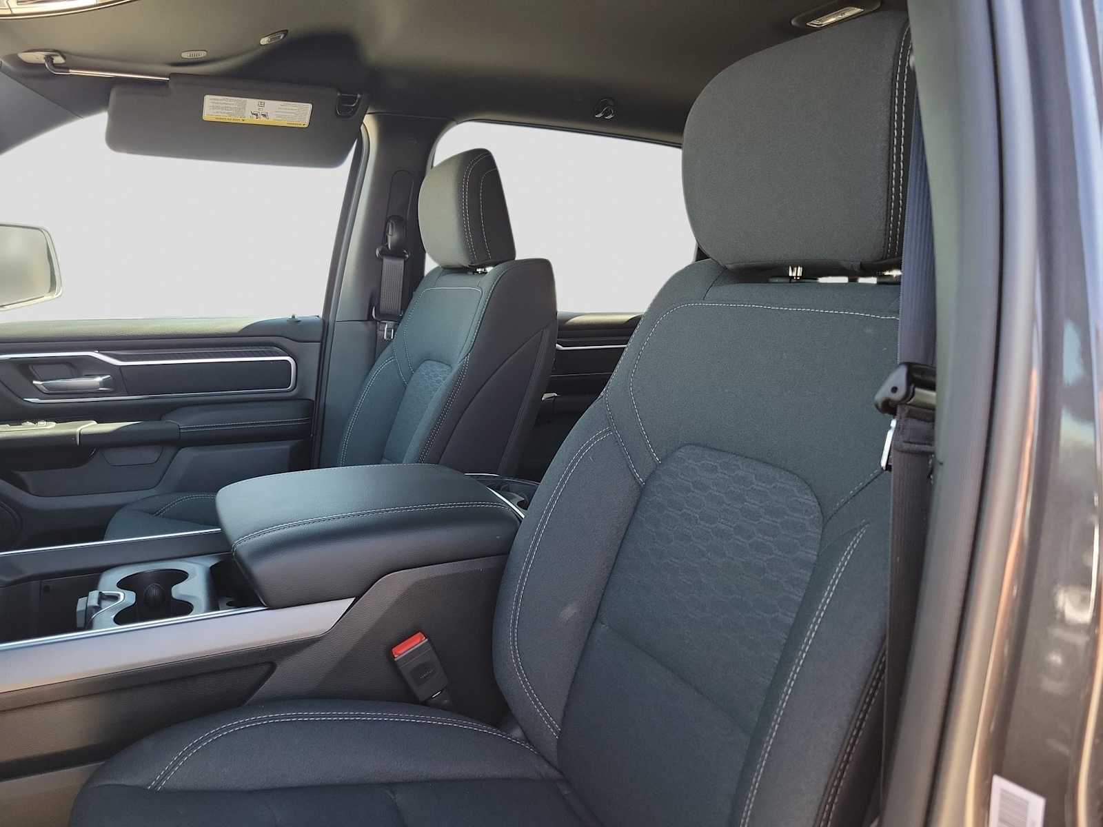 Thumbnail: 2026 RAM 1500 - 7