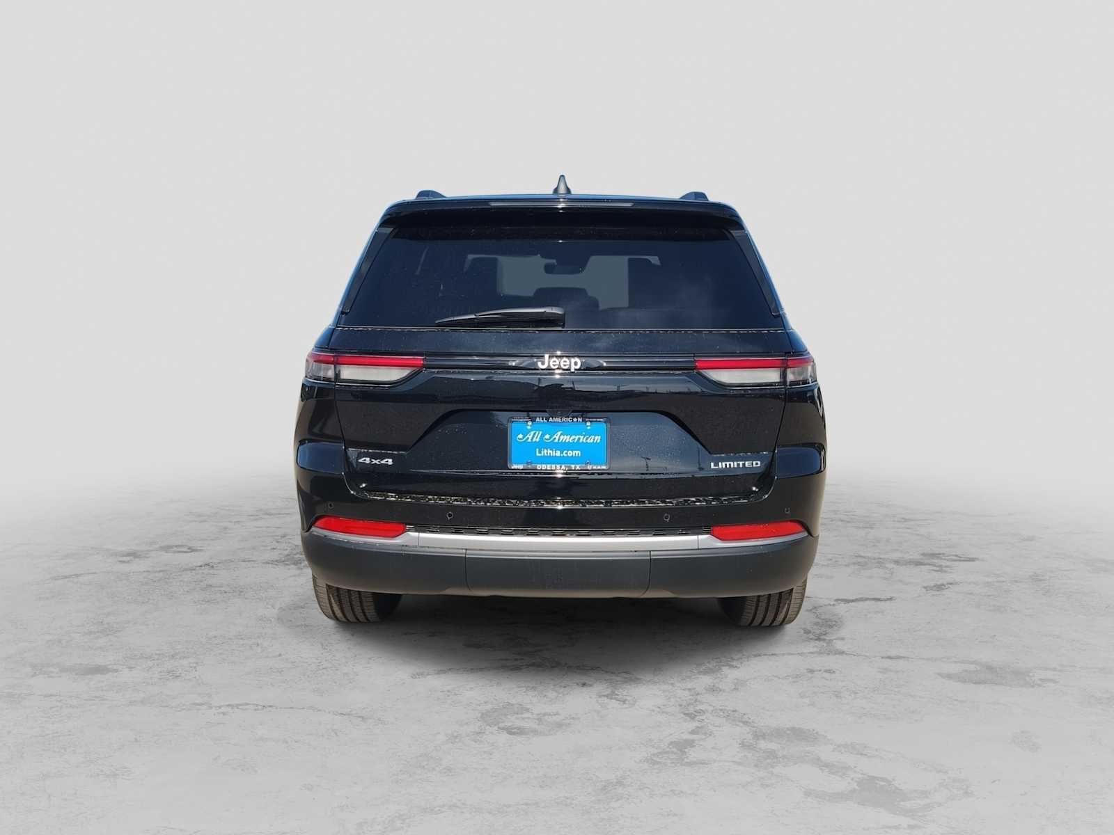 Thumbnail: 2026 Jeep Grand Cherokee - 7