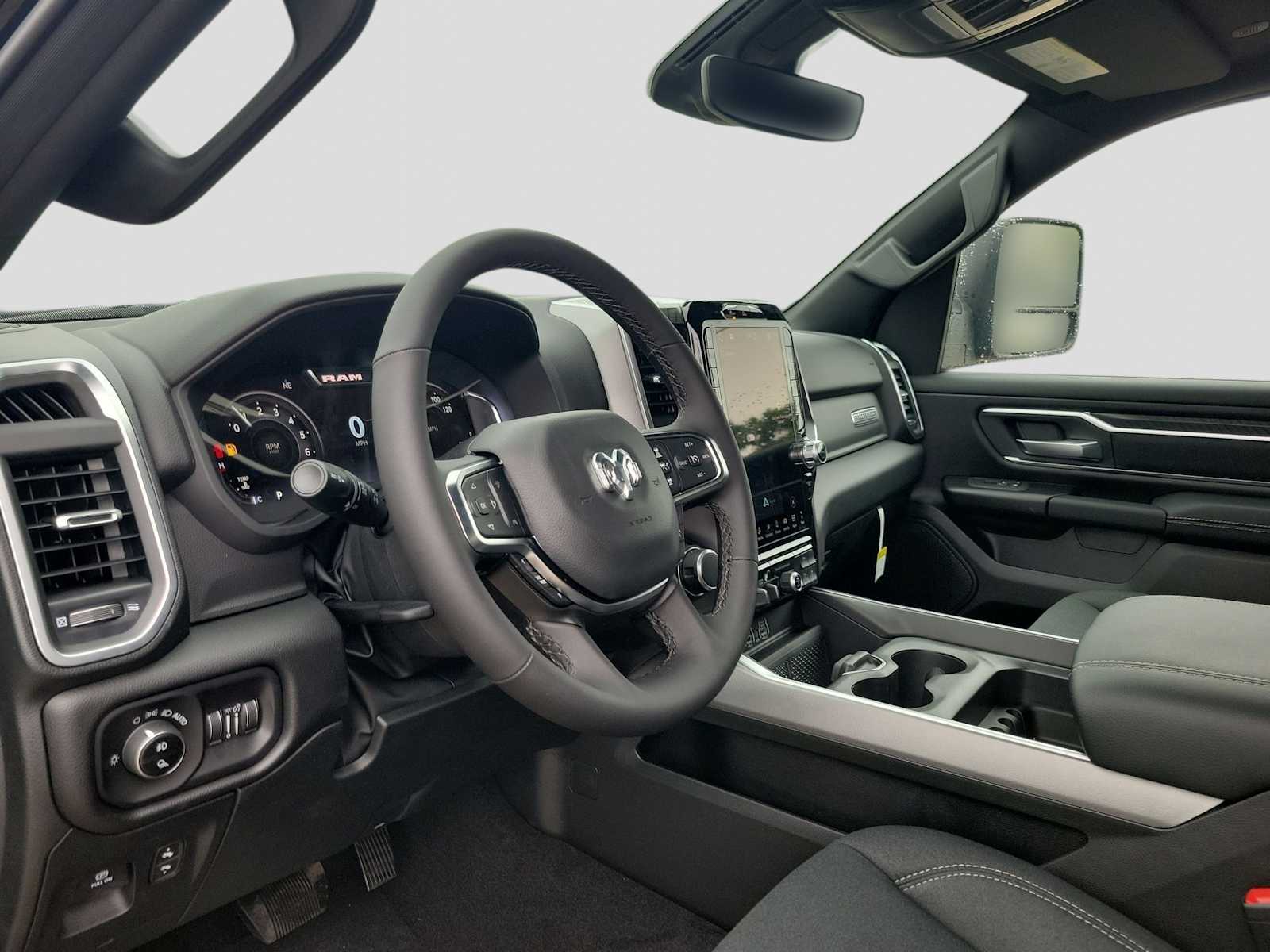 Thumbnail: 2026 RAM 1500 - 10