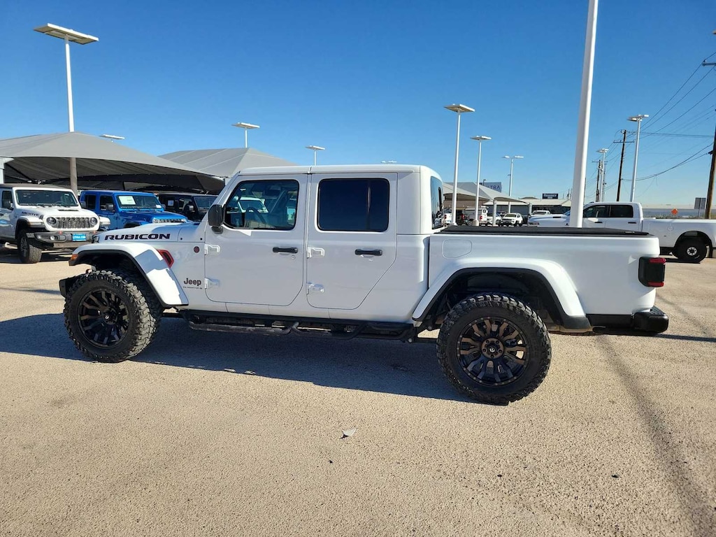 Used 2024 Jeep Gladiator Rubicon Truck Crew Cab