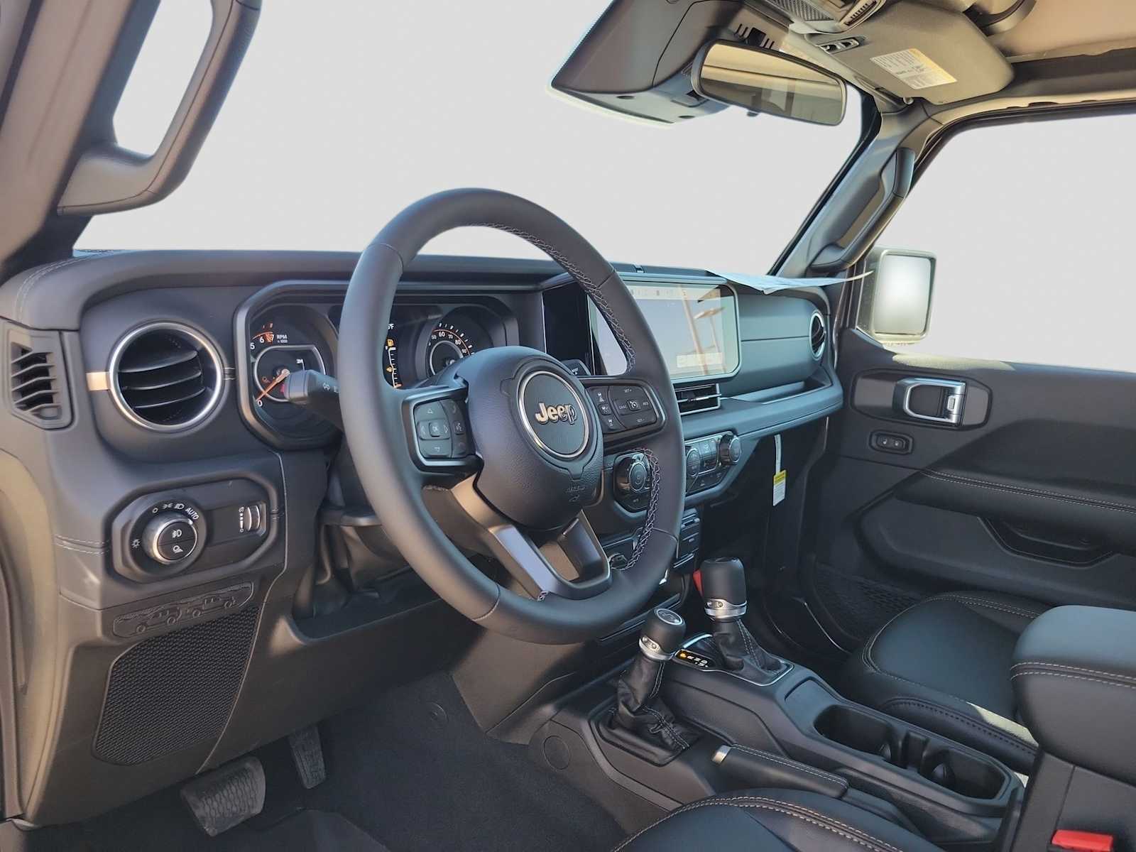 Thumbnail: 2026 Jeep Gladiator - 2