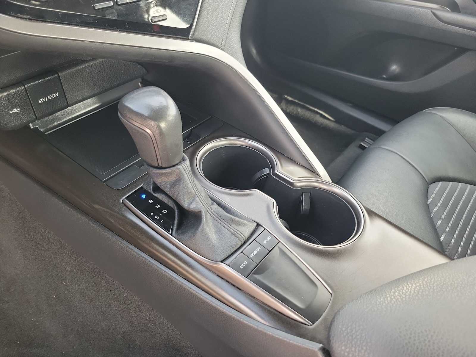 Thumbnail: 2024 Toyota Camry - 17