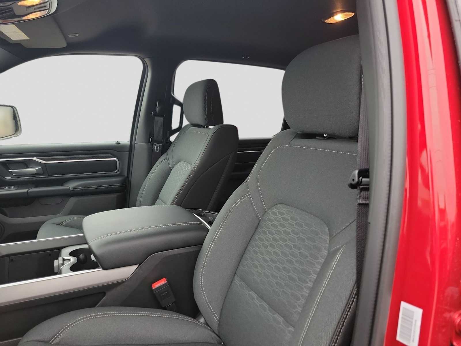 Thumbnail: 2026 RAM 1500 - 15