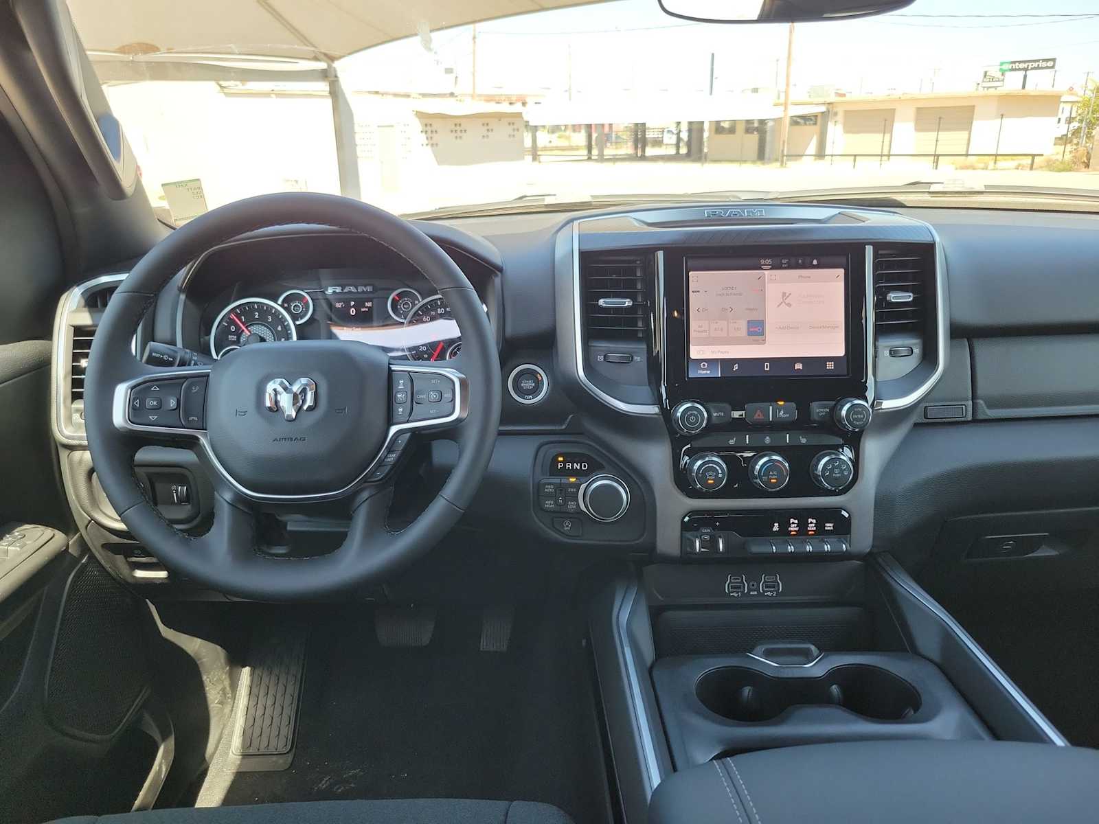 Thumbnail: 2025 RAM 1500 - 10