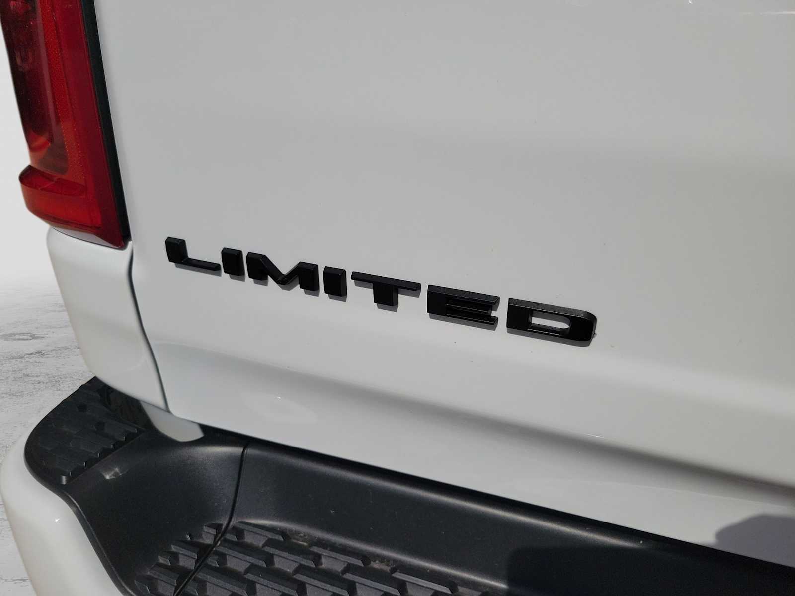 Thumbnail: 2026 RAM 1500 - 7