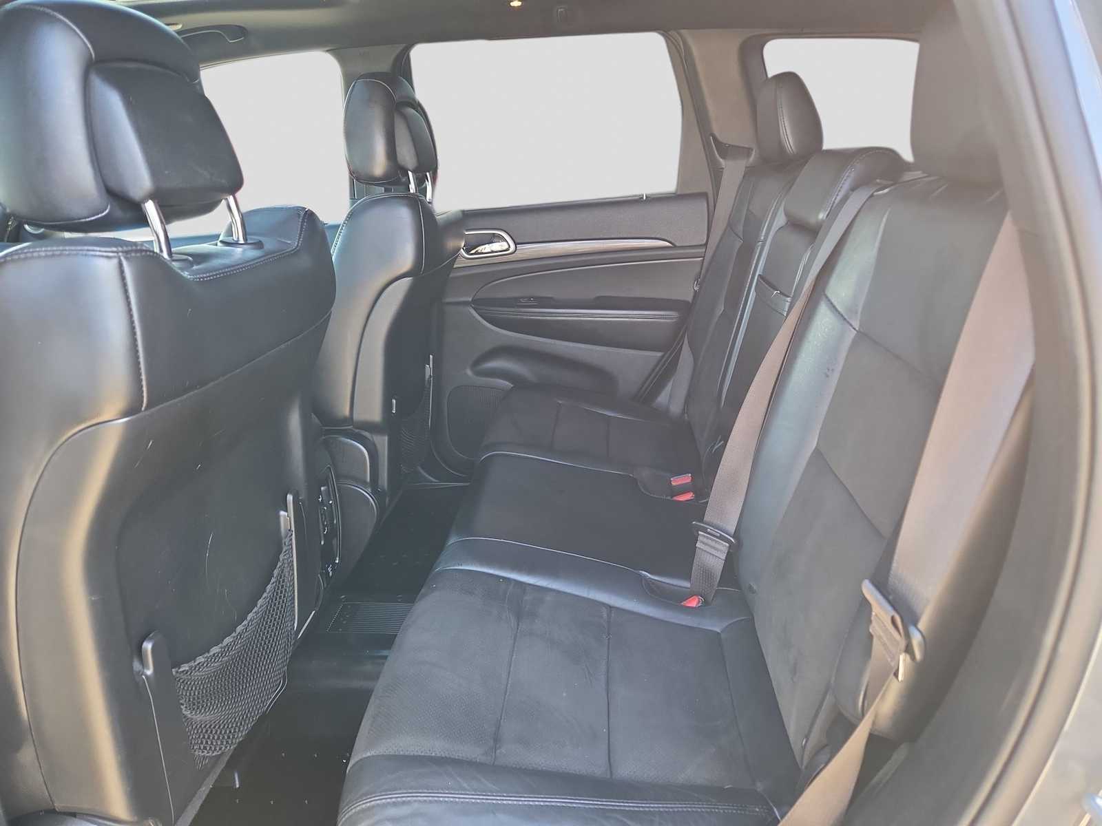 Thumbnail: 2019 Jeep Grand Cherokee - 8