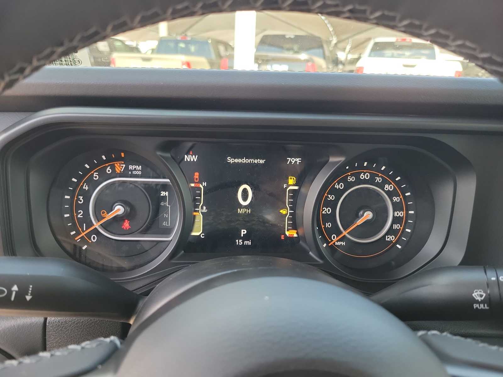 Thumbnail: 2025 Jeep Gladiator - 18