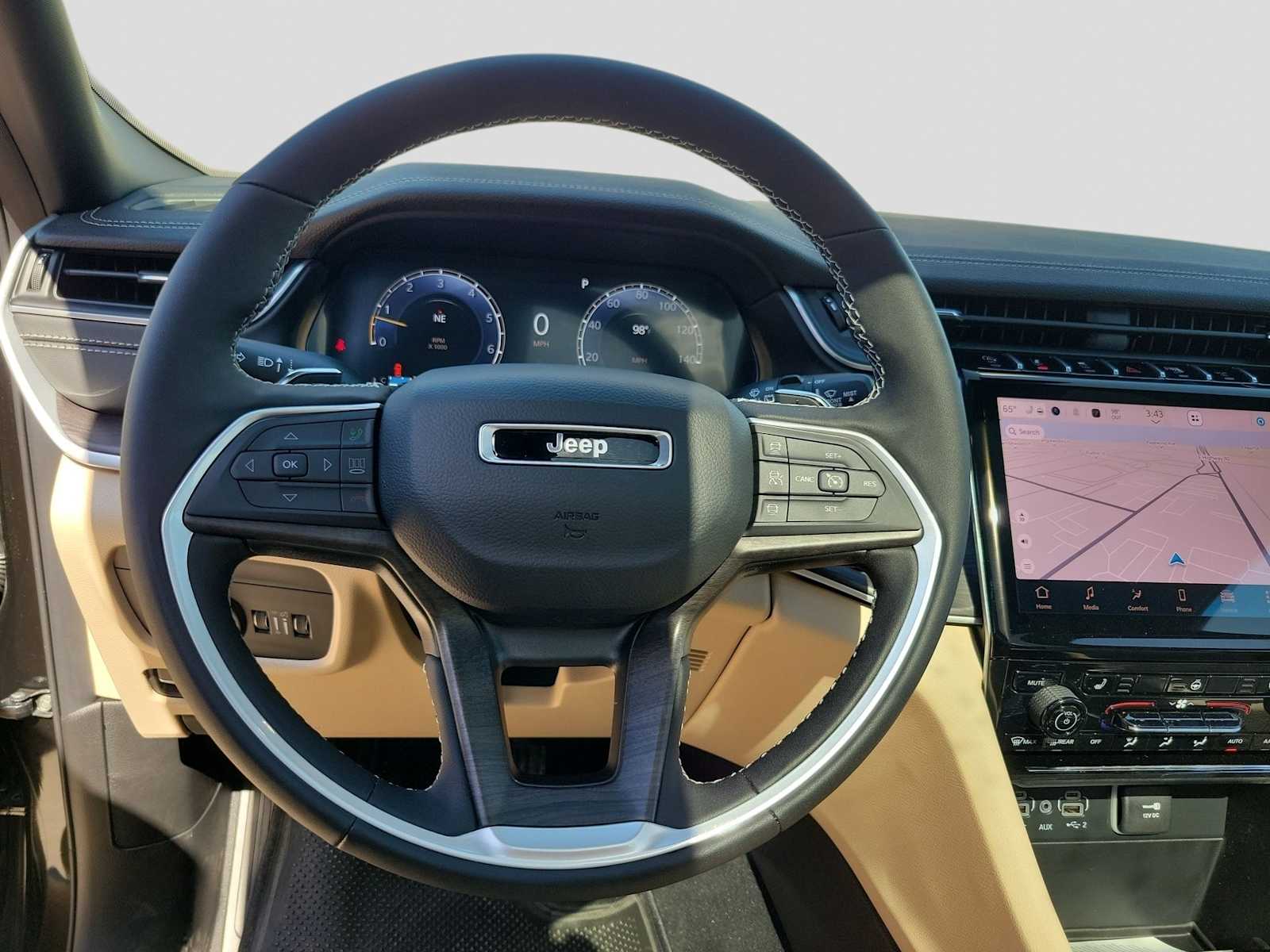 Thumbnail: 2025 Jeep Grand Cherokee - 15