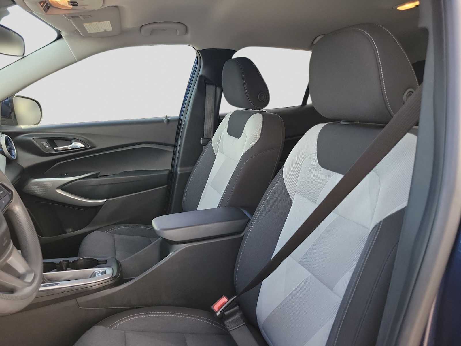 Thumbnail: 2024 Chevrolet Trax - 11