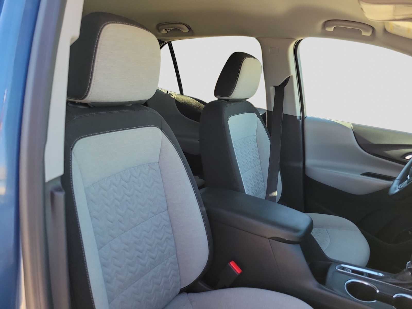 Thumbnail: 2024 Chevrolet Equinox - 18